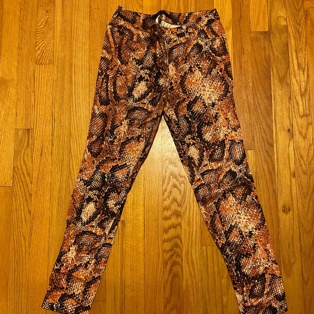 Printed jeans